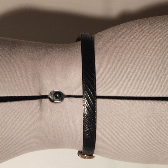 Thin Black Snakeskin Genuine Leather Upper Belt with Silver Buckle Sz M - Picture 2 of 7